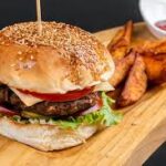 El Desembarco, una cadena de hamburguesas premium, llega a Rosario y Funes