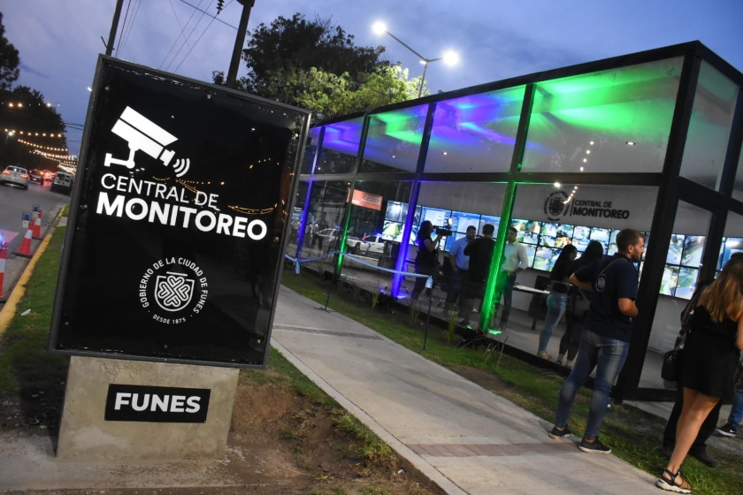 Funes: Capturan a Dos Ladrones Tras Persecución de 30 Kilómetros