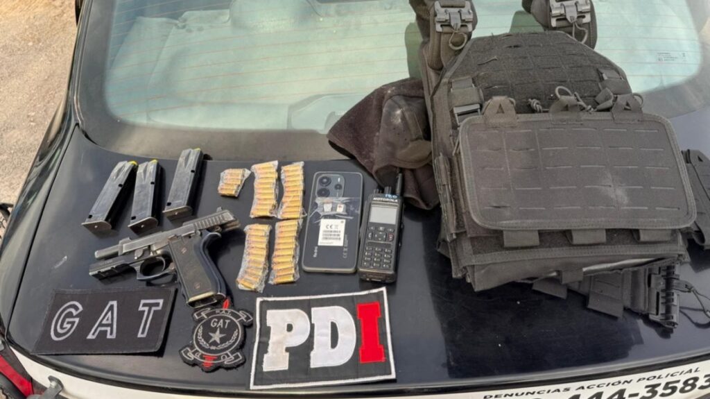 PDI detuvo a dos policías por entradera en Granadero Baigorria