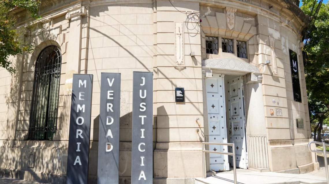 Santa Fe conmemora el Día de la Memoria con una muestra histórica en la Ex Comisaría 4ª 2026-03-23NID_285508O_1