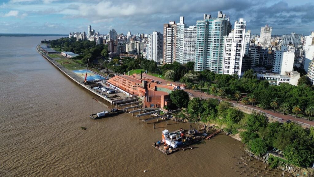 Parque España Rosario obra Pullaro Enrico reconstrucción