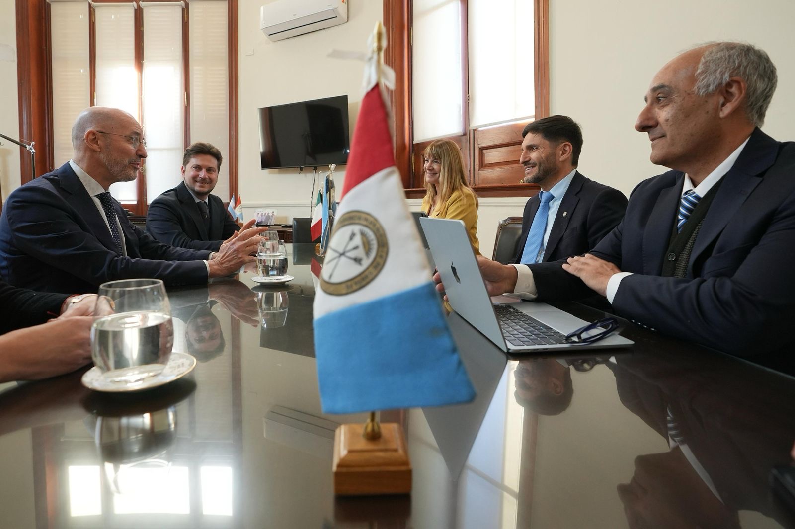 Pullaro embajador Italia reunión cooperación Santa Fe