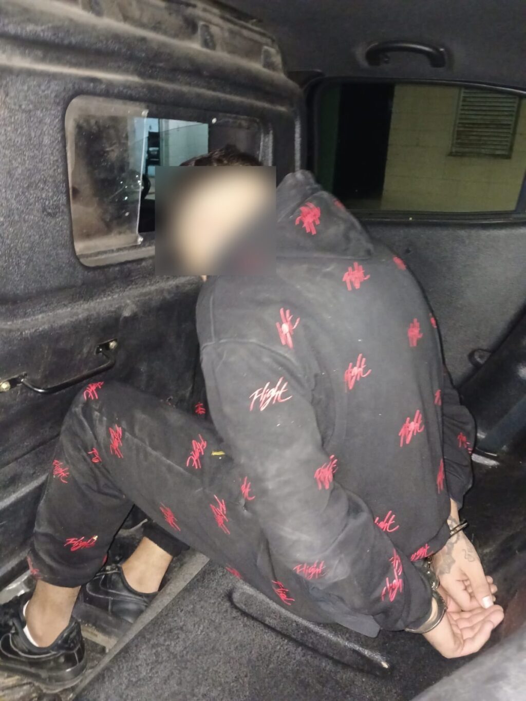 Sospechoso aprehendido por violencia de género en Cerrito 4500