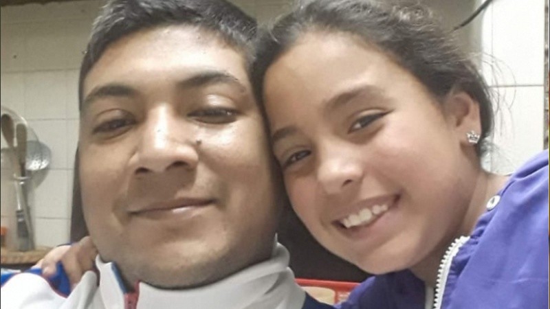 Se cortó una arteria con una amoladora y su hija de 11 años le salvó la vida