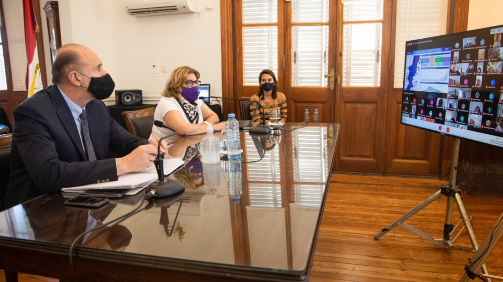 Expertos aclaran que no se conocen las consecuencias de contraer COVID