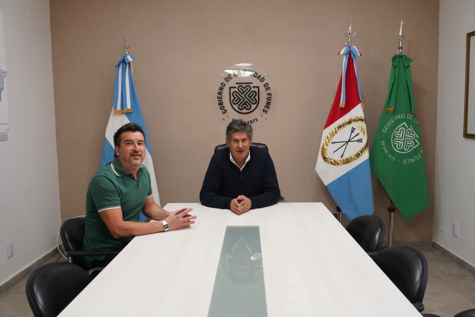Roly Santacroce presentó a Andrés Beguer como nuevo Secretario de Gobierno de Funes