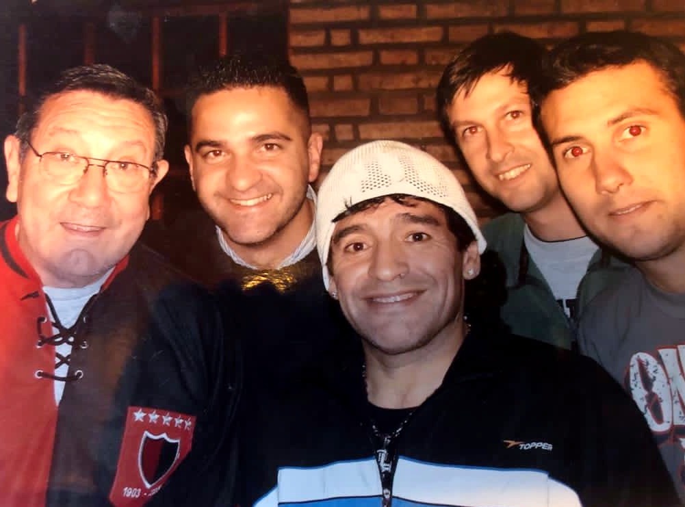 Aquel día que Diego comió asado en Funes y disfrutó de dos noches mágicas