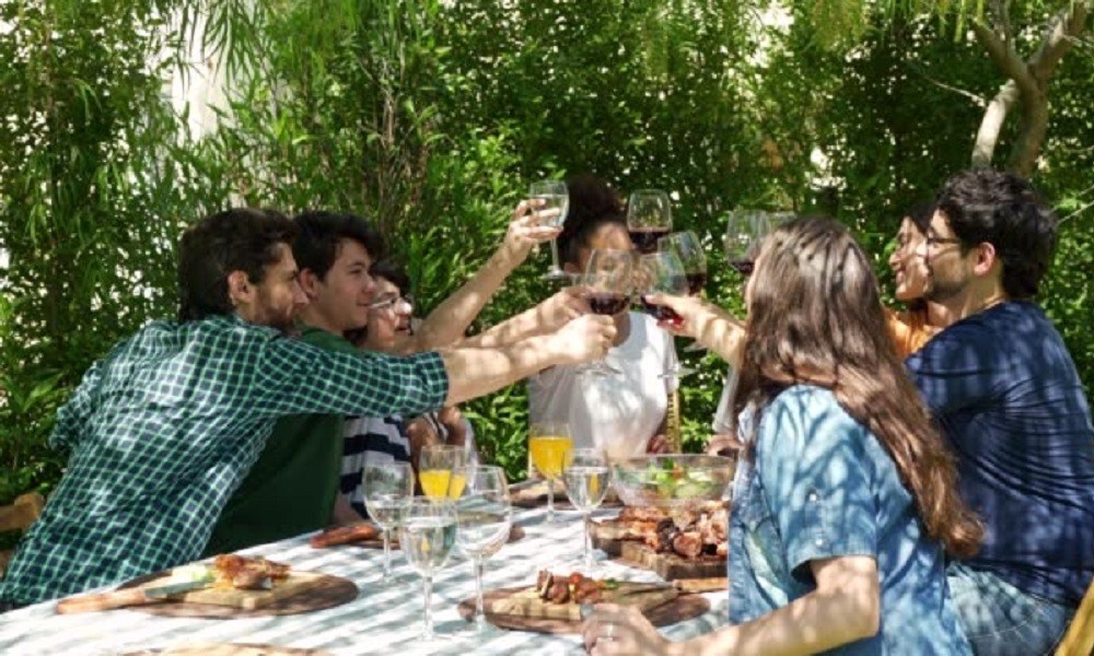 Atención se vuelven a restringir las visitas familiares solamente a los fines de semana