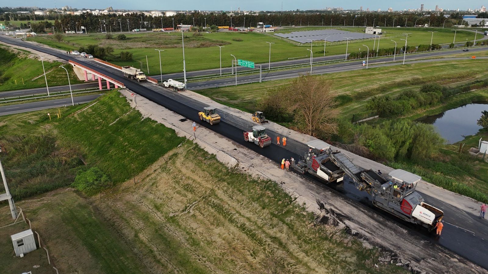 Camino de la Cremería obra vial 80 por ciento avance