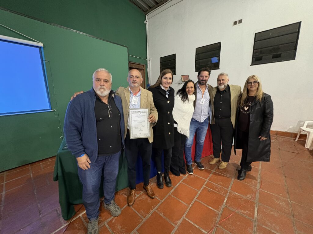 Cerebro en Juego Funes: la diputada Brouwer junto al equipo organizador de la jornada