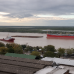 Choque de buques en el río Paraná frente a Rosario