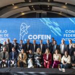 Intendentes de todo el país reclamaron en Rosario una distribución equitativa de fondos y mayor federalismo Consejo Federal de Intendentes reunido en Rosario encabezado por Pablo Javkin