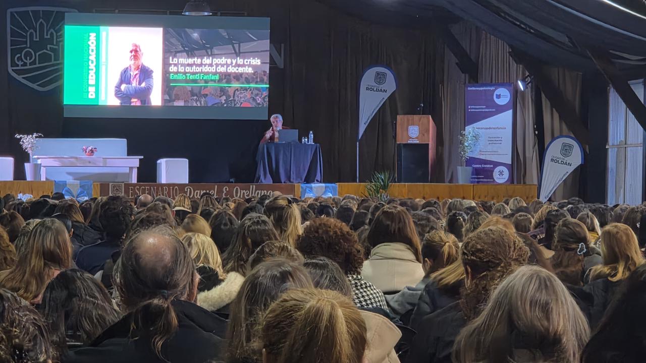 Emilio Tenti Fanfani en el Congreso Nacional Educación Roldán