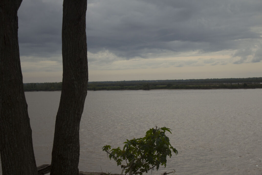 Corredor costero Rosario senderos peatonales y ciclistas a la vera del río Paraná
