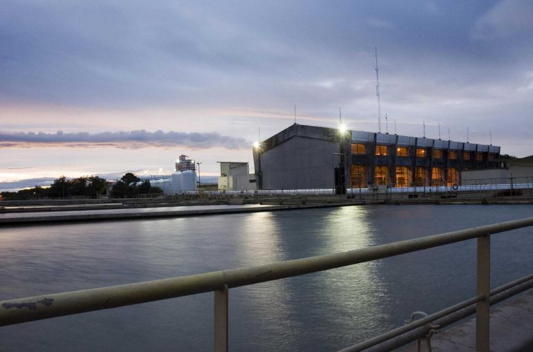 El viernes se interrumpirá el suministro de agua potable en Funes
