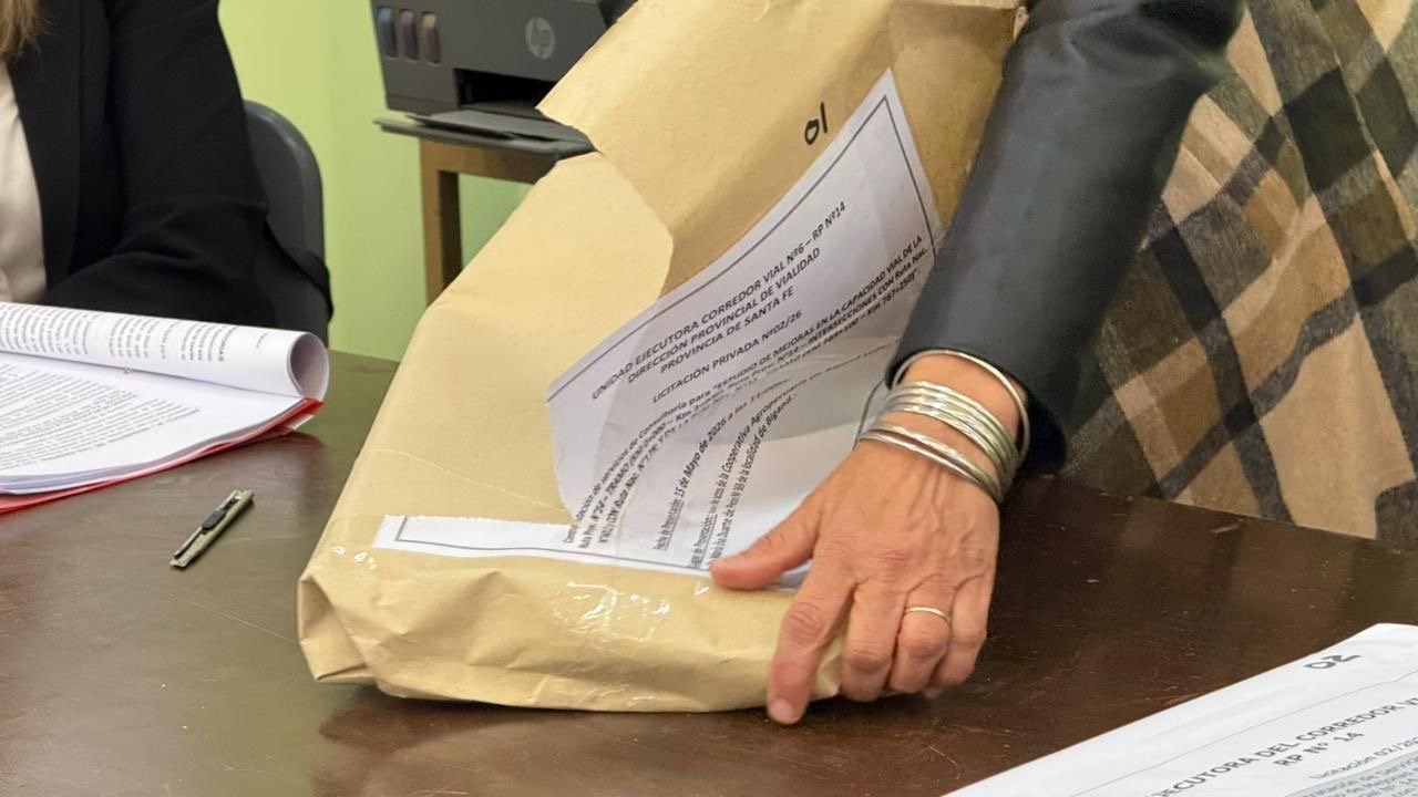 Sobre de la licitación del ensanche Ruta 14 de la Unidad Ejecutora Corredor Vial N6