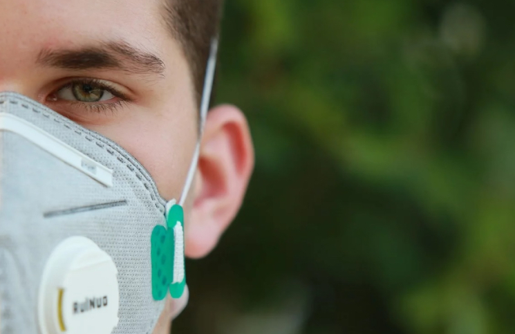 Es anti-cuarentena pero se contagió de Coronavirus