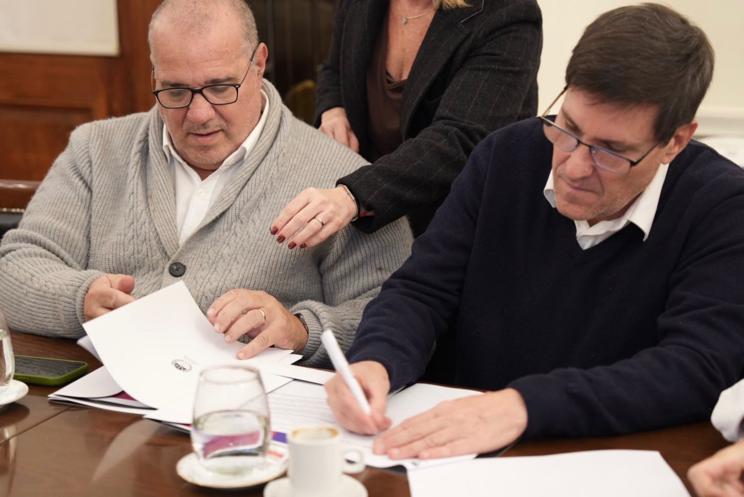 Firma del convenio entre el Gobierno de Santa Fe y la UTN por las villas deportivas