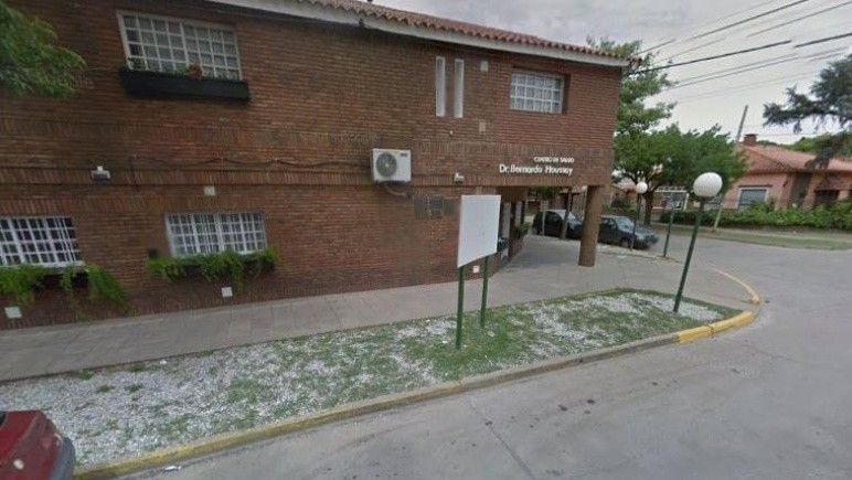 #Funes: Un integrante del personal médico del Houssay fue internado por covid-19