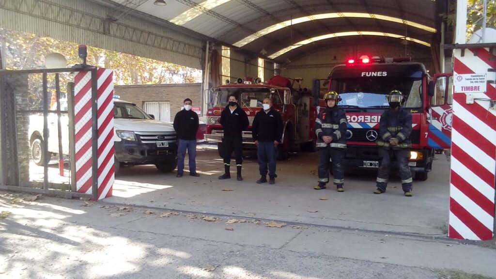 Homenaje de los bomberos funenses por la tragedia en Buenos Aires
