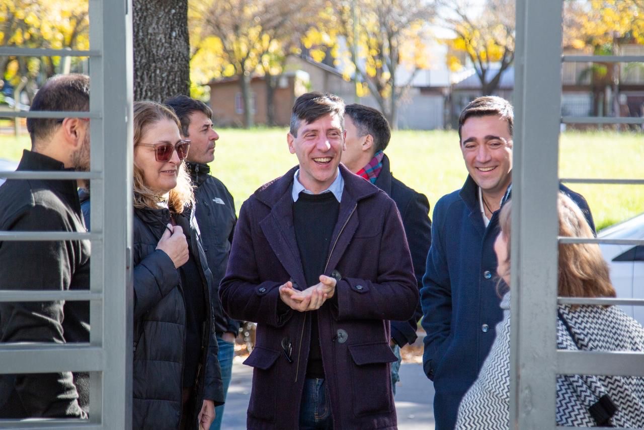 Funcionarios provinciales en la inauguración de la Casa Baigorria, vivienda recuperada del delito