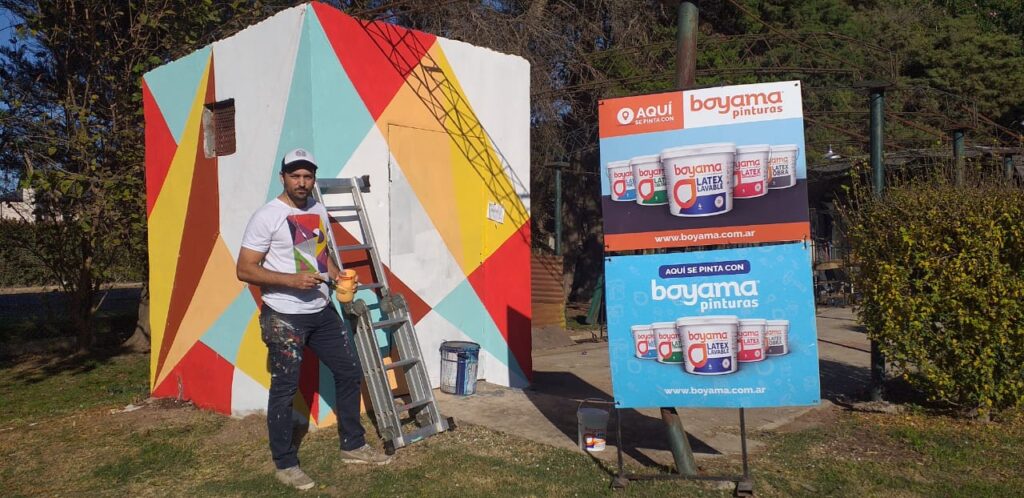 Intervenciones artísticas en diferentes edificios municipales de Funes