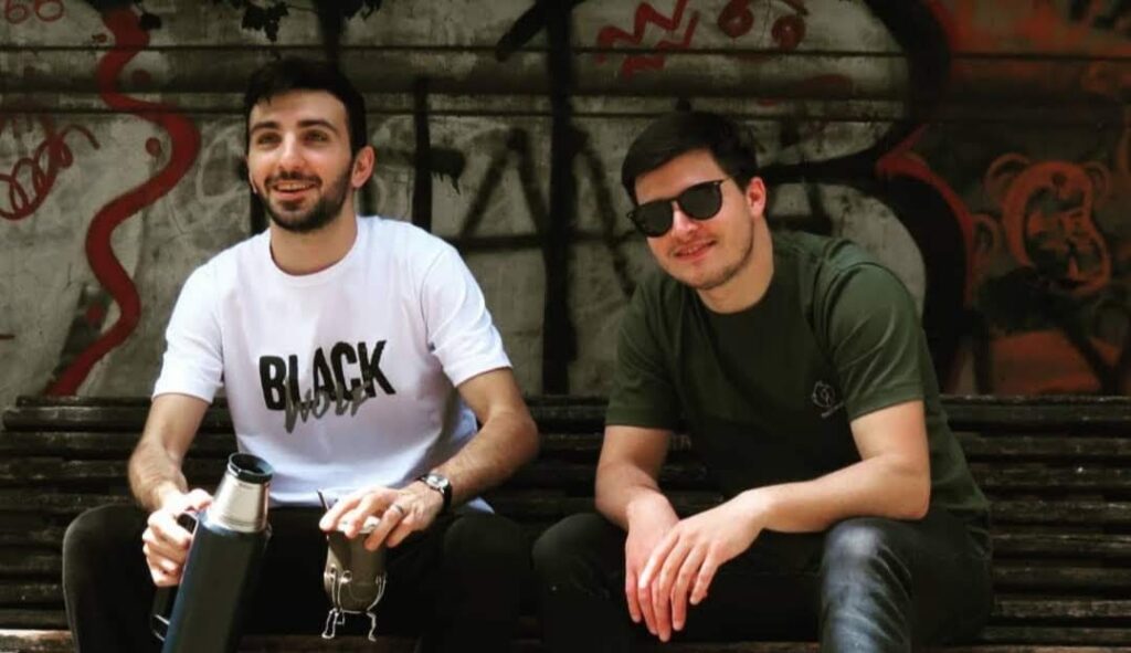 Joven funense inicio su nueva marca de indumentaria apenas unas semanas antes de la cuarentena