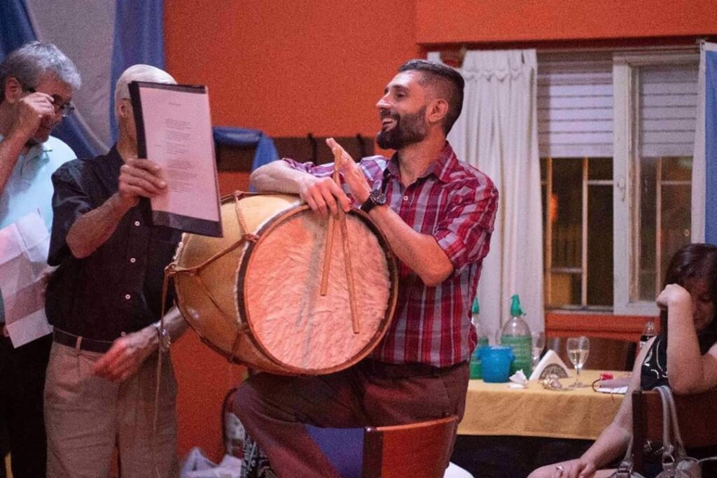 Despedida a Mariano Reciuto, profesor de educación física y fundador del Área Adultos Mayores de Funes.