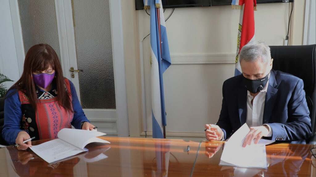 La provincia de Santa Fe contará con una Red de Oficinas de Género en la Policía