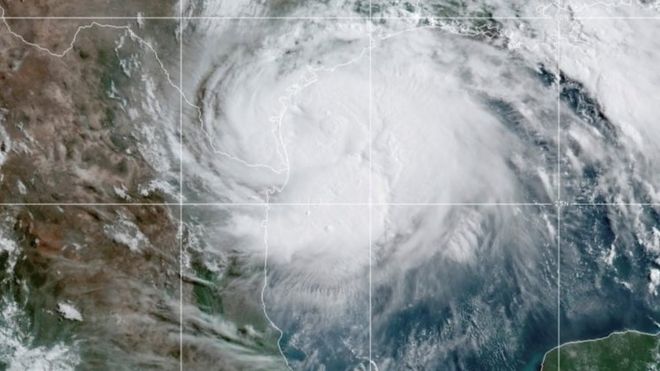 La tormenta toca tierra en el sur de Texas, uno de los estados más afectados por el coronavirus