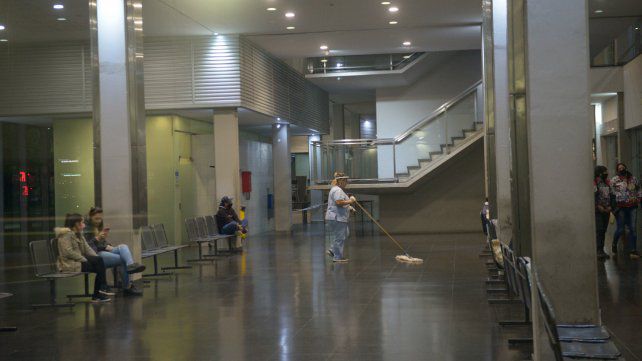 Llegó al Heca con síntomas de coronavirus y se escapó tras el hisopado