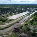 Lluvias en Santa Fe: vista aérea de inundaciones y canales en localidad santafesina