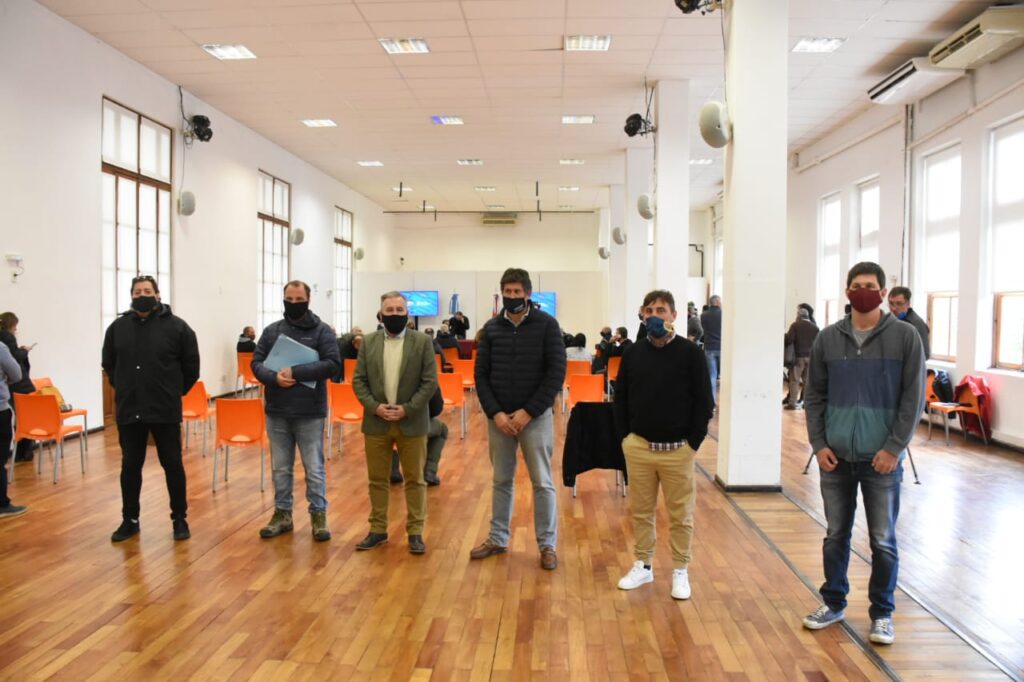 Los clubes de Funes recibieron un subsidio provincial
