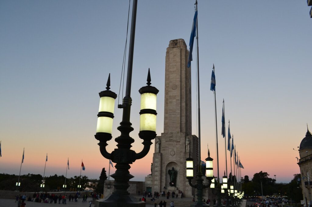 Monumento a la Bandera de Rosario, eje del Área de Protección Histórica