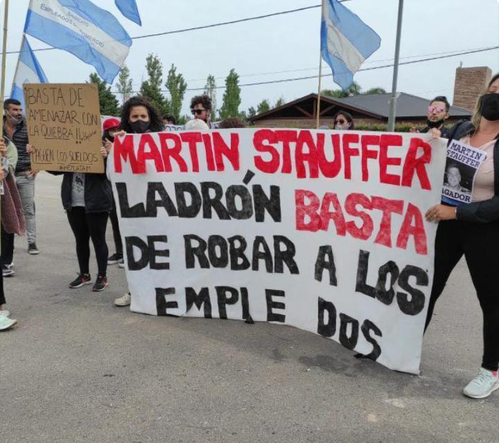 Movilización por dejar 300 familias en la calle