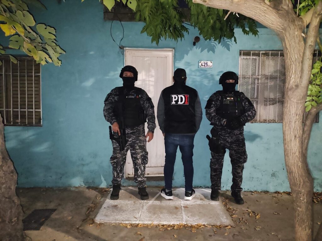 Operativo de la PDI por robos de celulares Rosario en barrio Ludueña