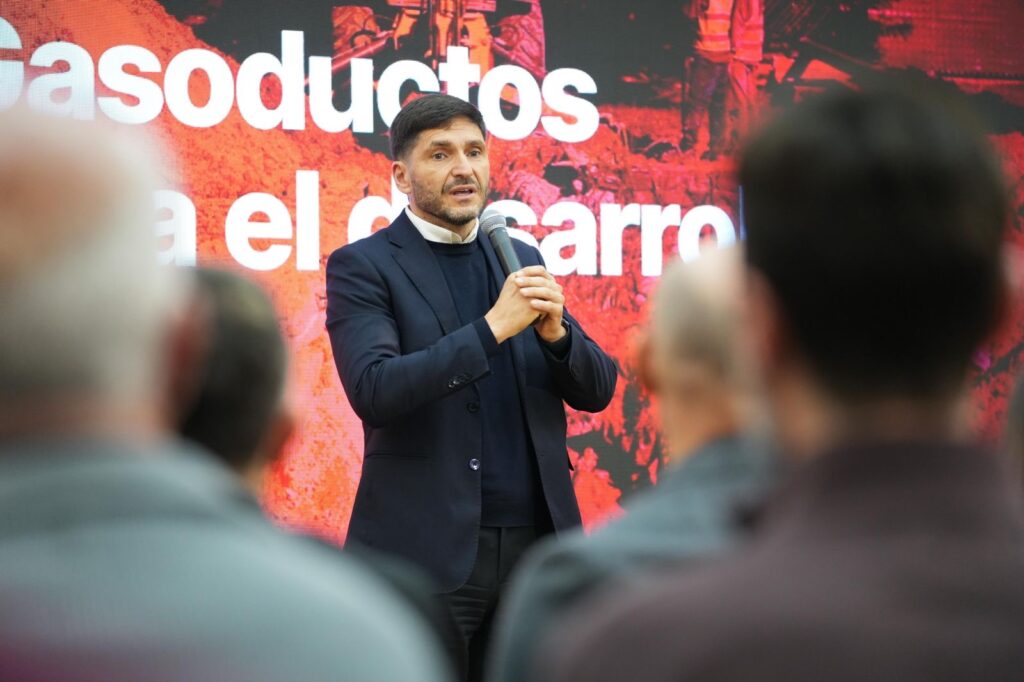 Pullaro gasoductos: el gobernador habla en la apertura de sobres en Rosario