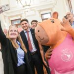 Pullaro lanzó el Mundial Juvenil de Aguas Abiertas 2026 en Santa Fe