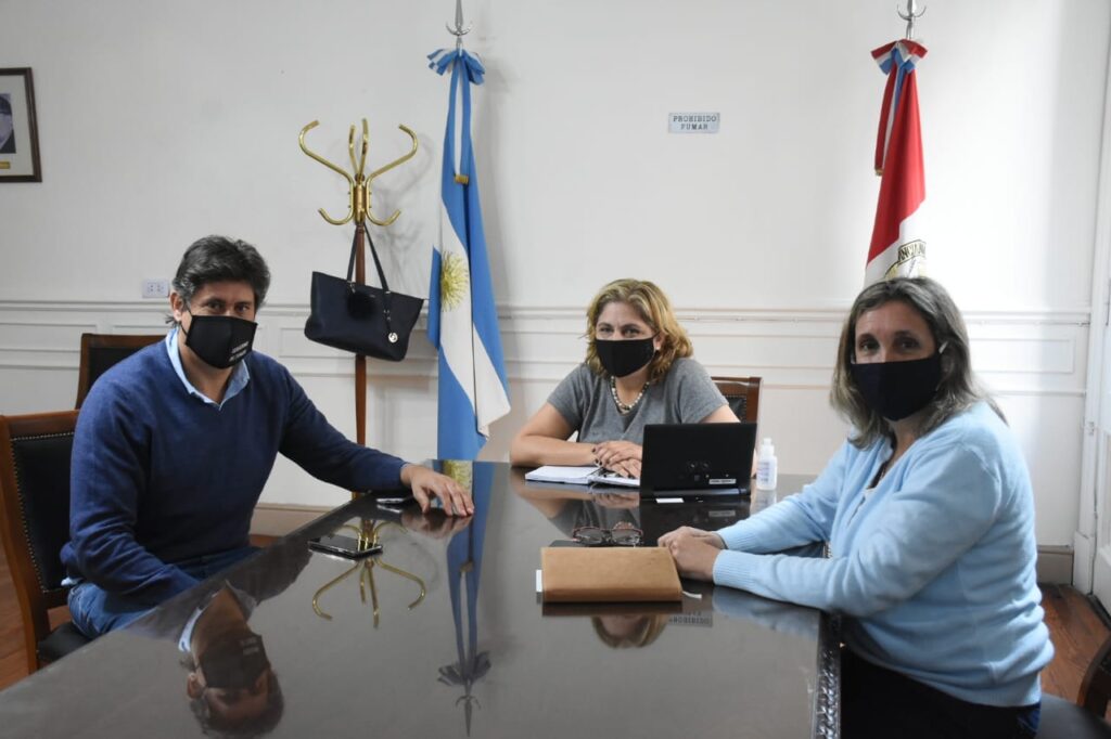 Reunión de trabajo con la ministra de salud provincial