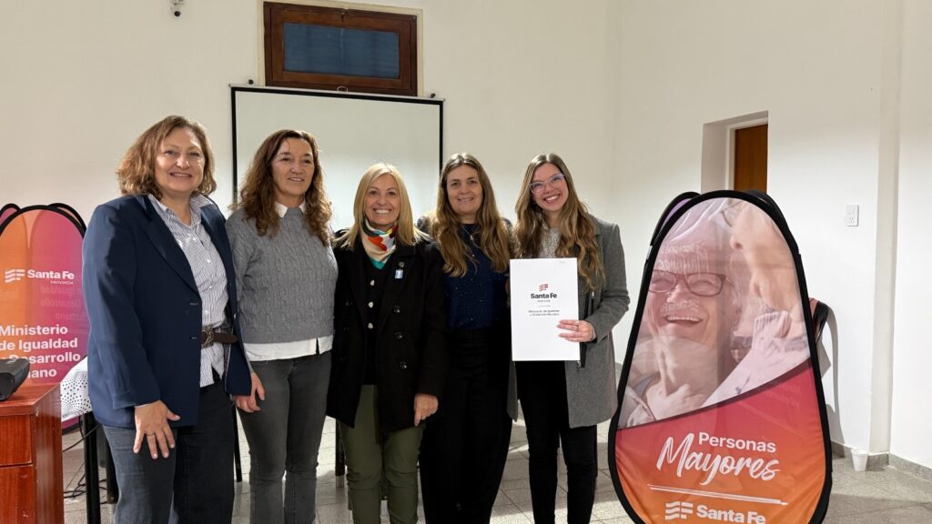 Roldán adultos mayores fondos provinciales Santa Fe