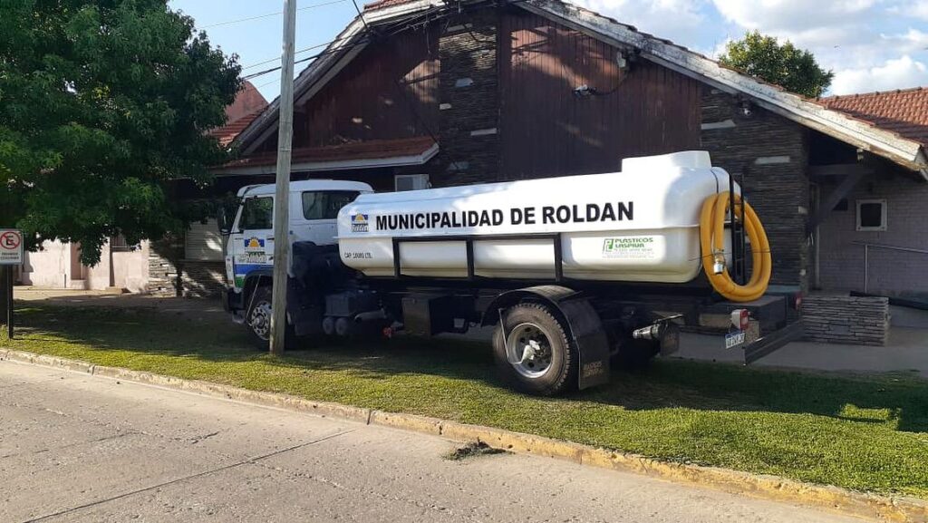 #Roldán: incorporan un nuevo camión regador