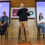 Concejal Mariano Romero en el primer encuentro de Las Bases de Rosario sobre la Carta Orgánica