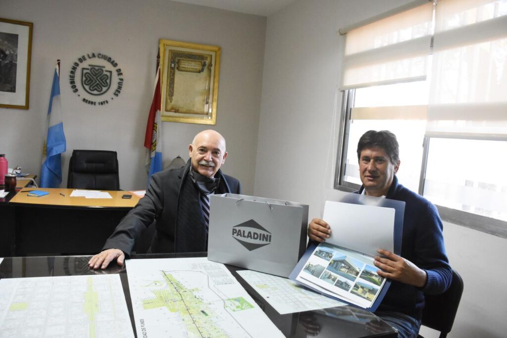 Santacroce: "Generar trabajo es una prioridad en mi gestión"