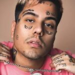 El tatuador denunció a Duki: las alas que el cantante luce bajo los ojos están en el centro del conflicto