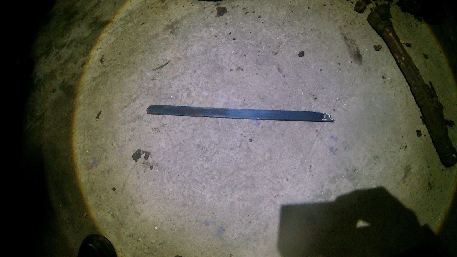 Túnel en Piñero: arma punzante de fabricación casera secuestrada durante la requisa nocturna