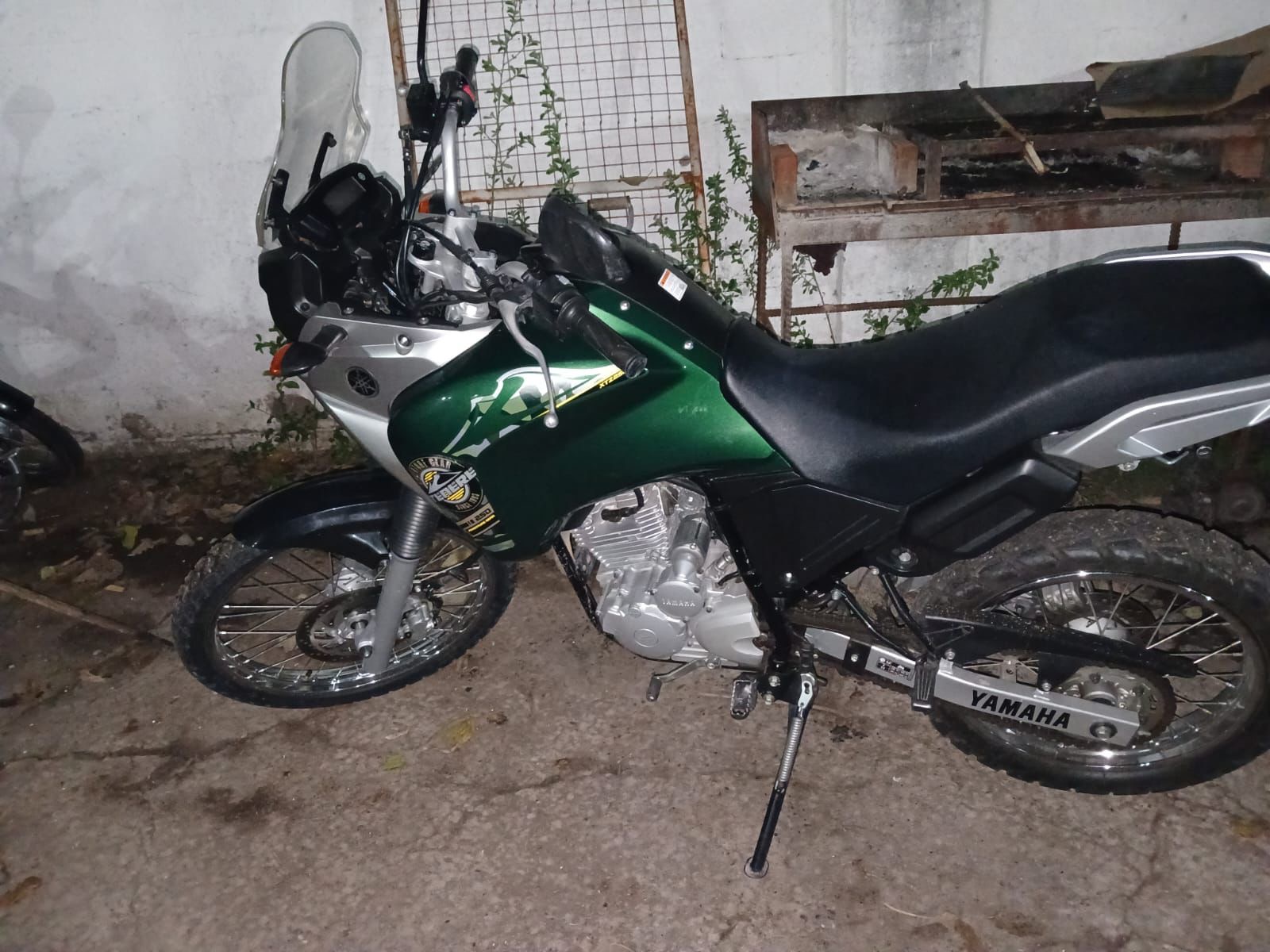 Yamaha Tenere 250cc verde secuestrada tras la persecución moto Baigorria