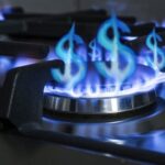 Zona Fría: hornalla de gas encendida ilustra la suba de tarifas en Rosario