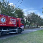 Bomberos Voluntarios de Funes invitan a una charla informativa en su nuevo cuartel Bomberos Voluntarios de Funes junto a su autobomba en el cuartel