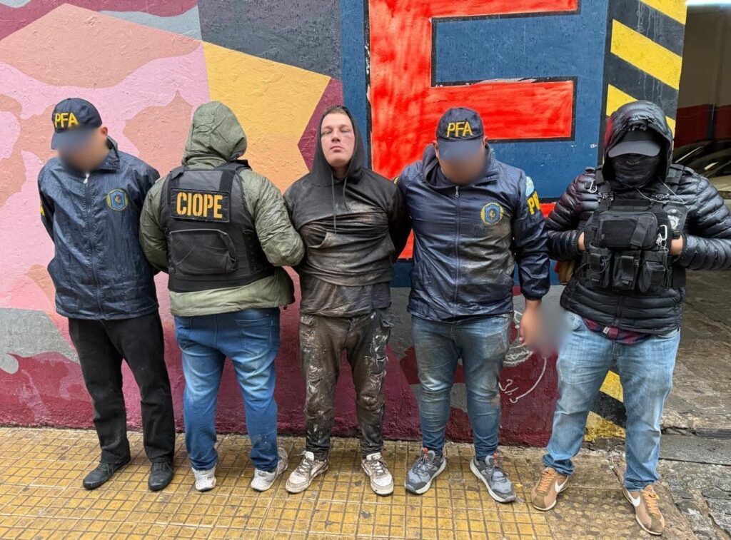 Andrés Raúl Plin Acosta tras ser capturado por la Ciope en Buenos Aires