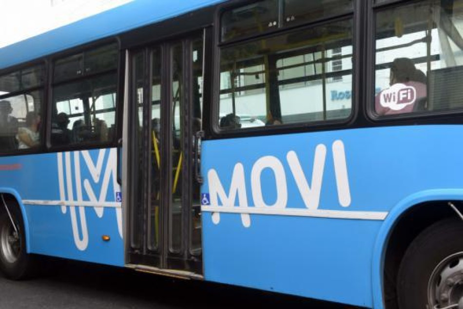 Colectivo del transporte urbano de Rosario, gratuito por el Día de la Bandera